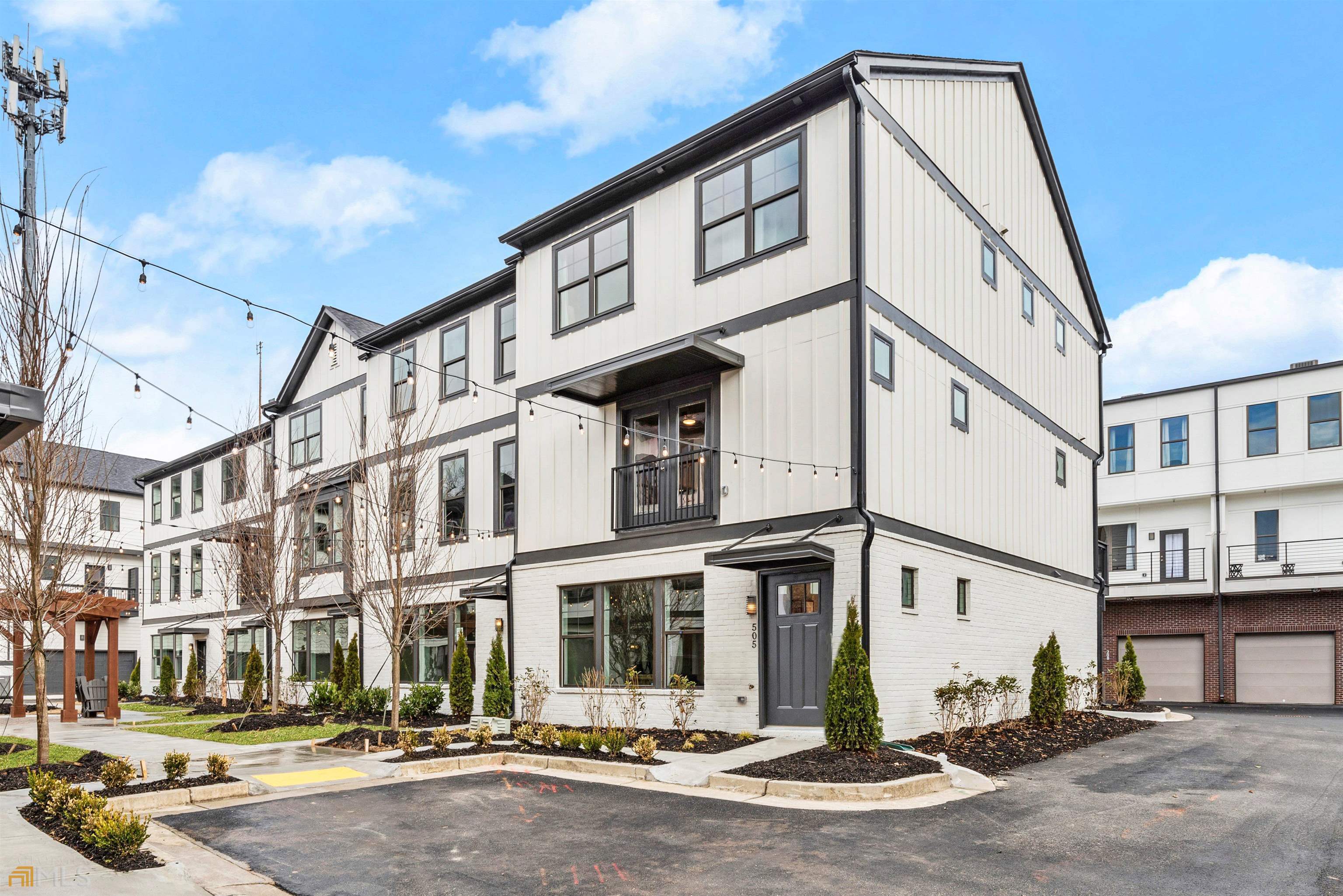 https://www.crawfordcreekcommunities.com/wp-content/uploads/mls/photos/10122540/10122540-1.jpg