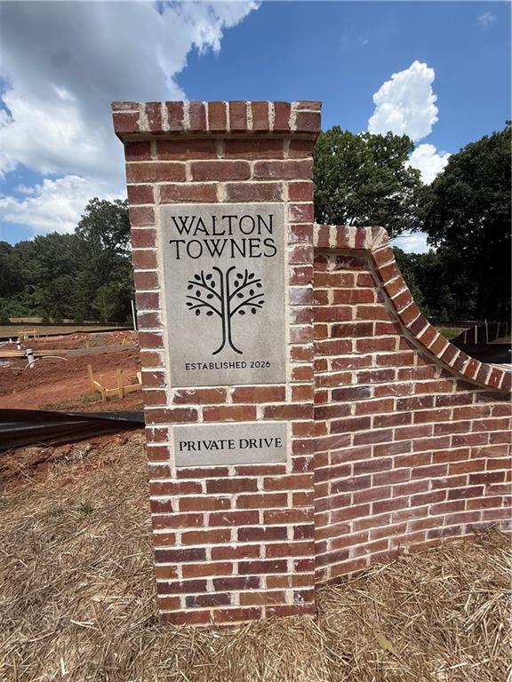 https://www.crawfordcreekcommunities.com/wp-content/uploads/mls/photos/7799414/7799414-1.jpg